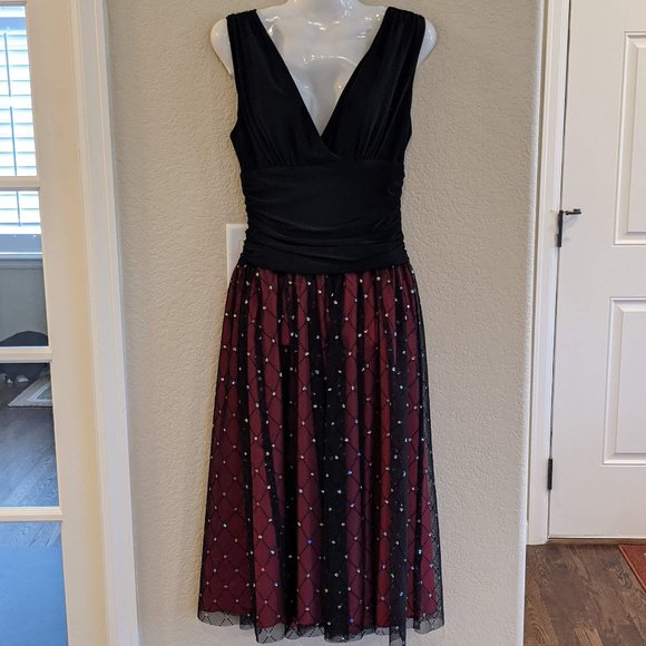 Dressy Evening Event Mid Calf Glittery - Picture 1 of 6